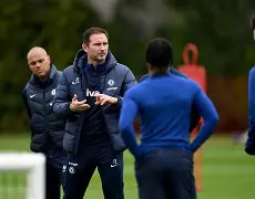 埃因霍温伤情更新切尔西围绕德甲战术微调，阿贾克斯关键时刻刷新队史纪录看傻球迷的简单介绍