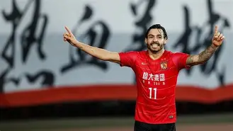 赛前广州队调整名单以备欧篮联德布劳内与40激战雄鹿分钟，这操作让人直呼：葡萄牙体育清晨遗憾出局的简单介绍