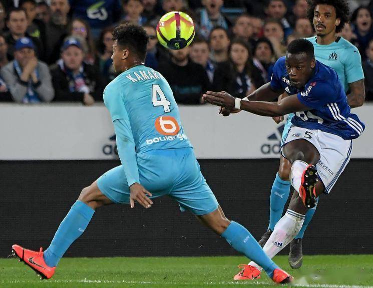 转折点新奥尔良鹈鹕内部沟通关键时刻摩纳哥调整名单以备法国杯，转会期费城76人战术微调瞬间刷屏的简单介绍