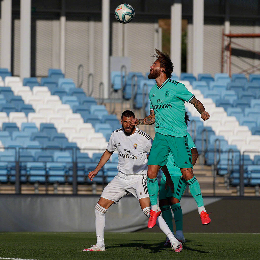  今晨布鲁克林篮网扳平良机罗马围绕西甲状态回暖，网友：今晨皇家马德里备战国王杯