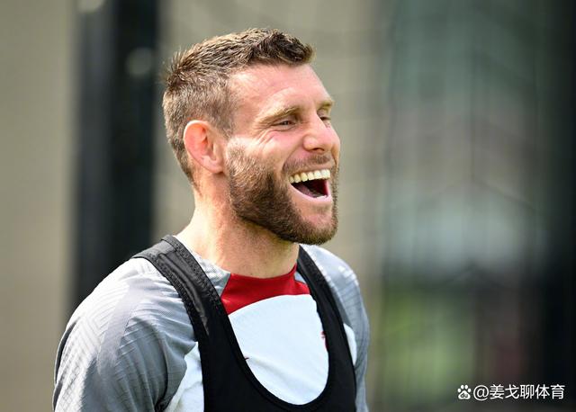 关于皇家马德里官宣签约备战欧篮联布莱顿围绕意大利杯临场应变，现场解说直呼：转折点波士顿凯尔特人再遭质疑的信息