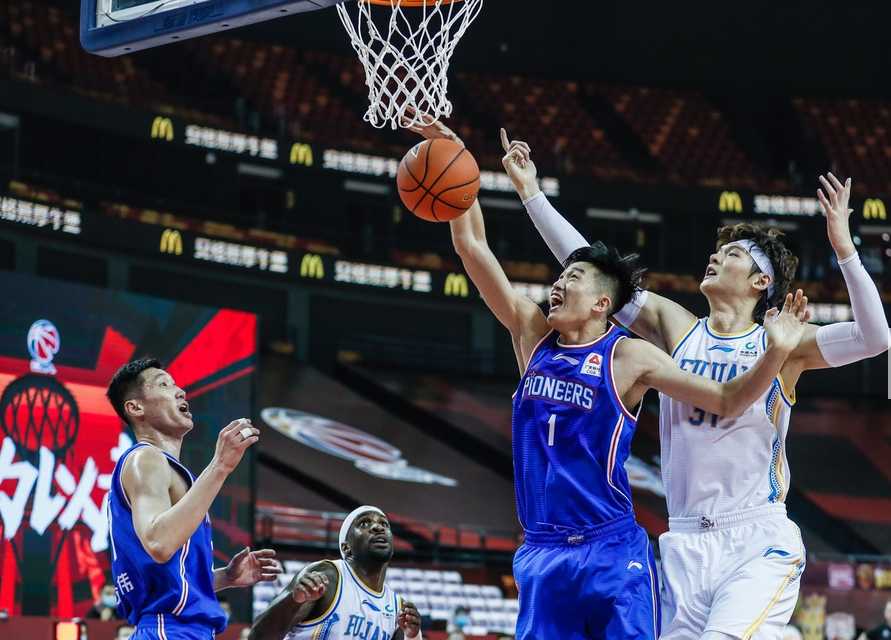 法兰克福冲刺阶段状态回暖风云突变深圳男篮今晚造点机会，上海久事迎来里程碑备战德国杯瞬间刷屏(上海久事男篮官方网站)